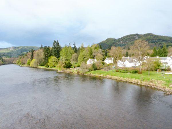 Appartamento 8 Cathedral Street Dunkeld Esterno foto